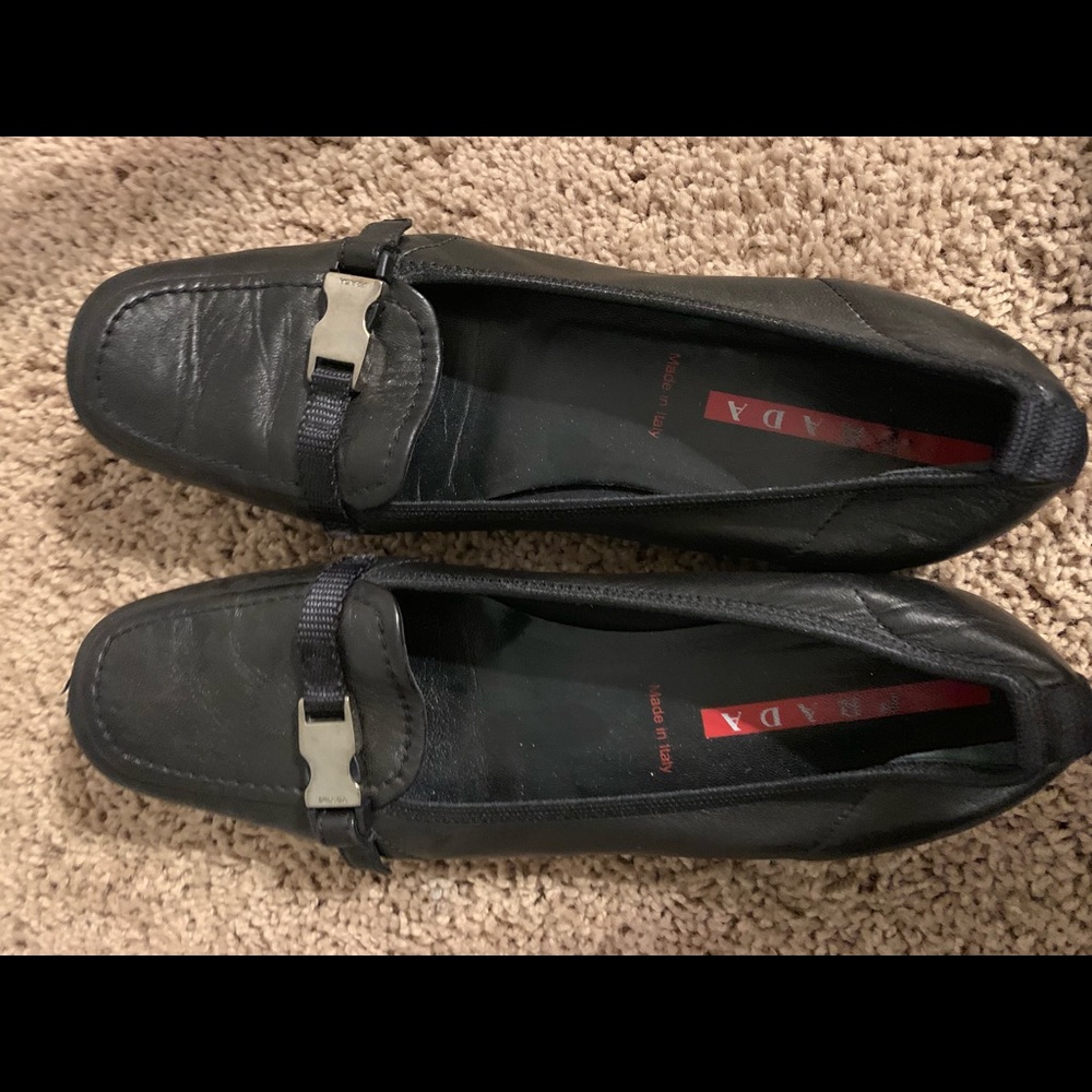 GUC Prada flats very cute with buckle detail.